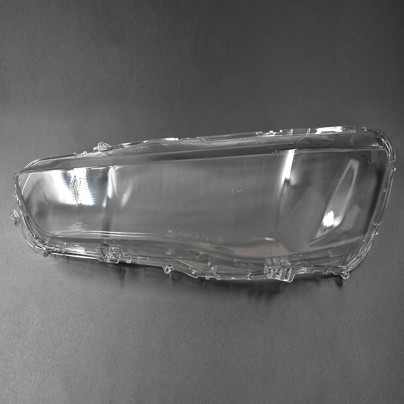 Mitsubishi Outlender (2010-2012)