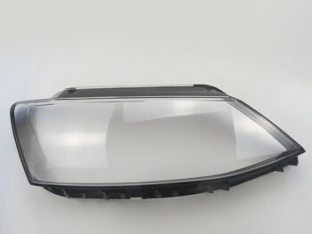 VW Jetta (2011-2018), Dreapta